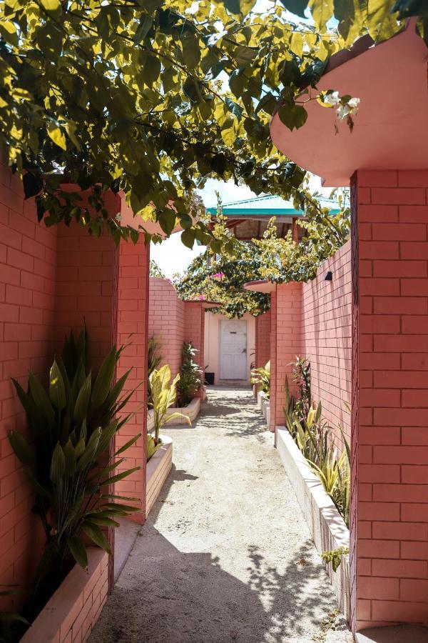 New Breeze Thoddoo Inn Ngoại thất bức ảnh