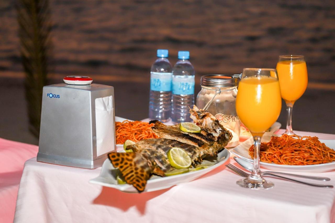 New Breeze Thoddoo Inn Ngoại thất bức ảnh